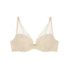 Aura Spotlight Padded, Creamy Dream