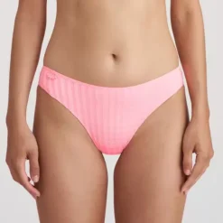 Avero Tai, Pink Parfait