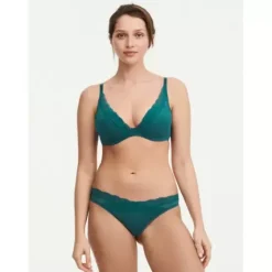 Brooklyn Tanga, Oriental Green