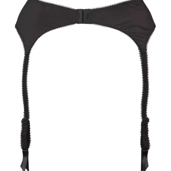 Emily Hofteholder, Black