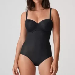 Figuras Uden Ben, Black