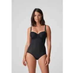 Figuras Uden Ben, Black