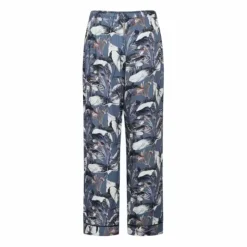 Janet Pants, Blue Fog