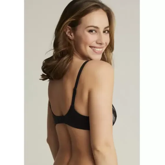 Kristen Memory, Black
