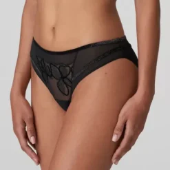 Lous Rio Tai, Black