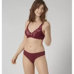 Lovely Micro Brazilian, Garnet Brown