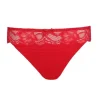 Madison String, Scarlet