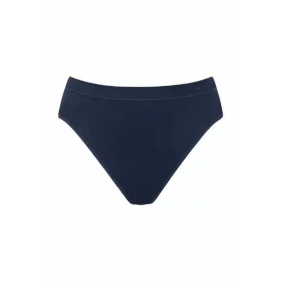 Mey Tai, Night Blue