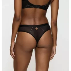 Palina Brazilian, Black