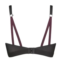 Triaction Free Motion, Black