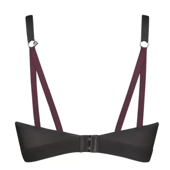 Triaction Free Motion, Black
