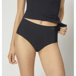 Zero Feel Maxi, Sort